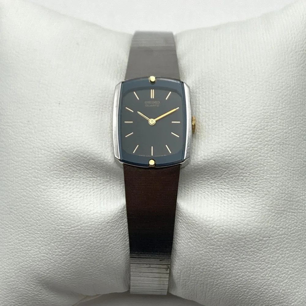 Vintage Seiko Women's Watch Tank 17mm Silver Tone 1400-8500 New Battery 6.25